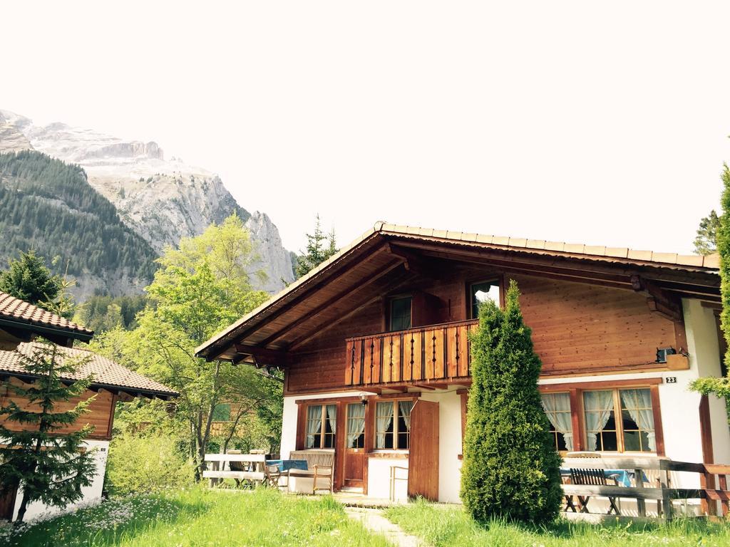Alpen Chalet คันเดอร์ชเตค ห้อง รูปภาพ
