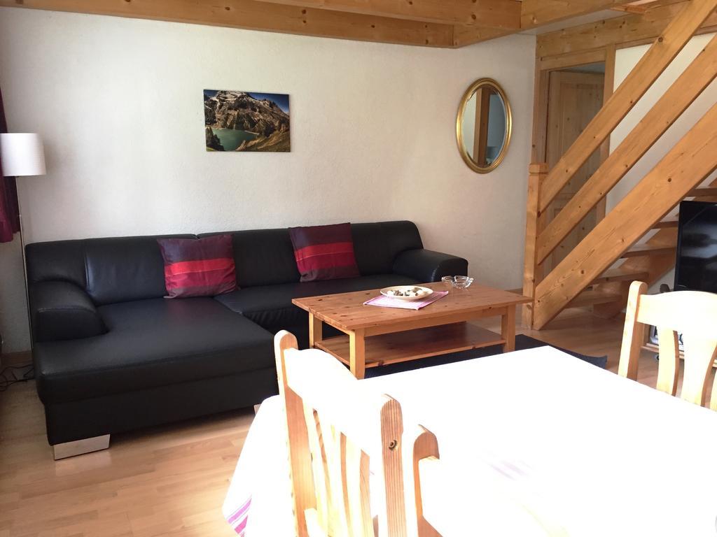 Alpen Chalet คันเดอร์ชเตค ห้อง รูปภาพ