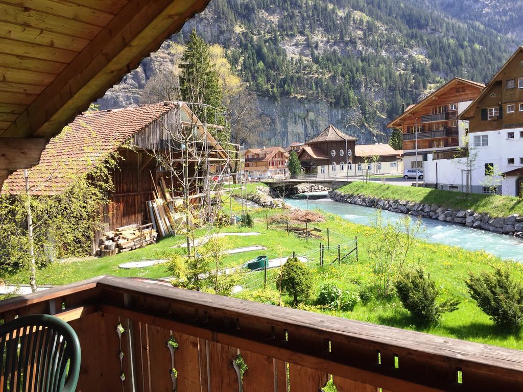 Alpen Chalet คันเดอร์ชเตค ห้อง รูปภาพ