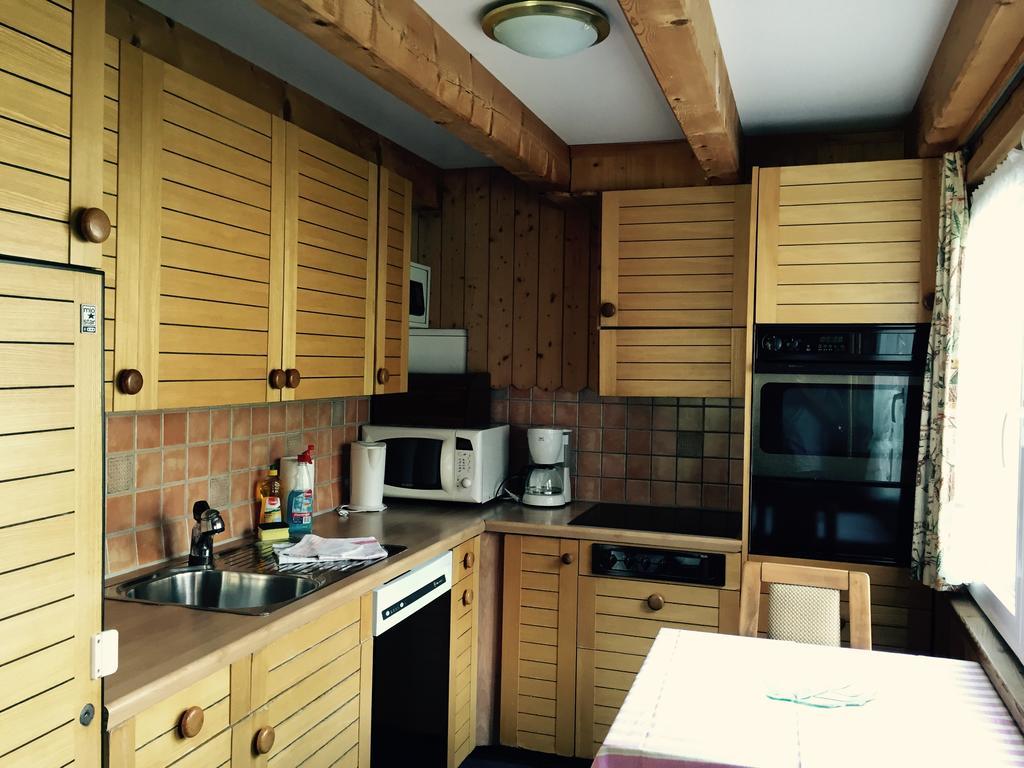 Alpen Chalet คันเดอร์ชเตค ห้อง รูปภาพ